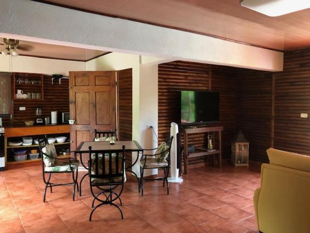 Casa Toucan Mit Privat Pool Near Np Ballena Uvita Zewnętrze zdjęcie